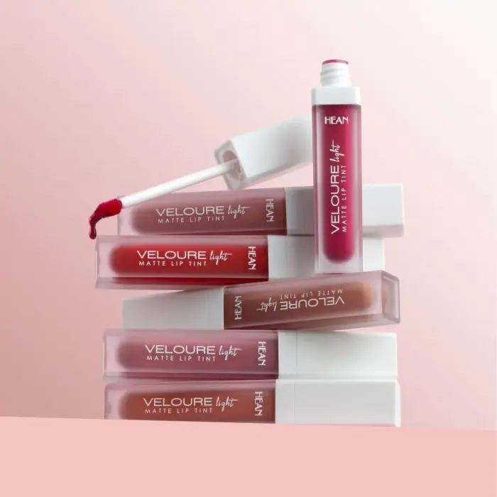 Матовая жидкая помада Hean Lip Tint VELOURE Light 02 PEACHY NUD