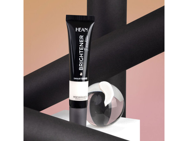 Аджастер у макіяжі: як вибрати ідеальний відтінок для вашого тону шкіри