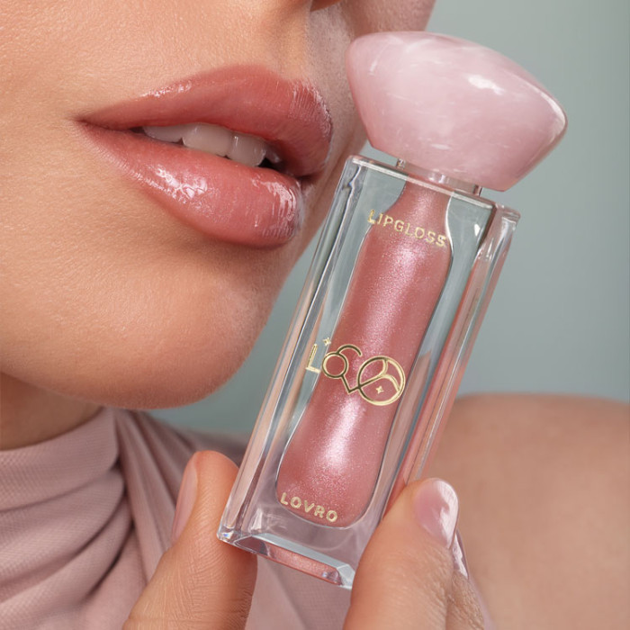 Блеск для губ LOVRO Bloomlight с эффектом визуального увеличения губ, 03 Pearl Whisper, 5,5 г